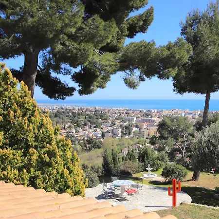 La Vila *